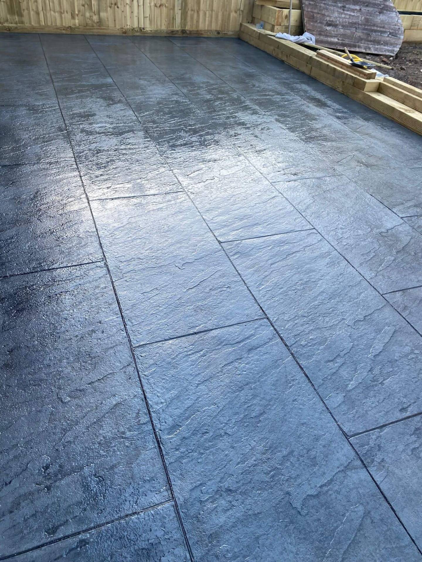 Slate effect printed concrete driveway